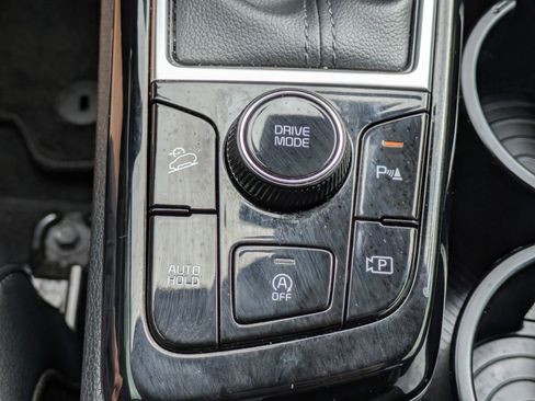 Certified 2024 Kia Sportage EX image 27