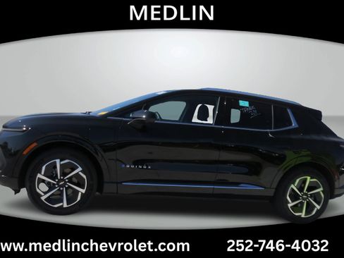Used 2025 Chevrolet Equinox EV LT FWD image 5