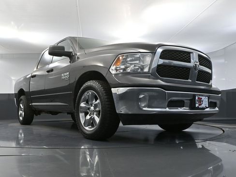 Used 2019 RAM 1500 ST w/ SXT Plus Group AWD/4WD image 49