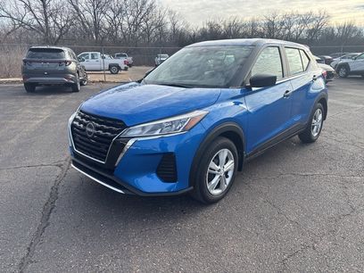 Used 2024 Nissan Kicks S w/ Interior Electronics Package