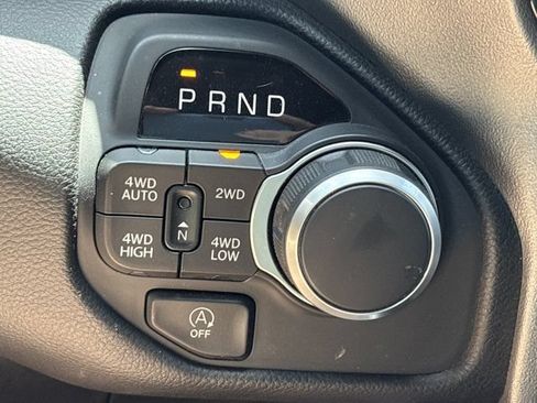Used 2025 RAM 1500 Big Horn AWD/4WD image 28