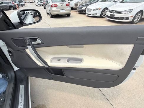 Used 2013 Volvo C70 T5 FWD image 38