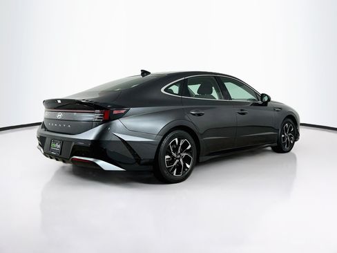 Used 2025 Hyundai Sonata SEL FWD image 9
