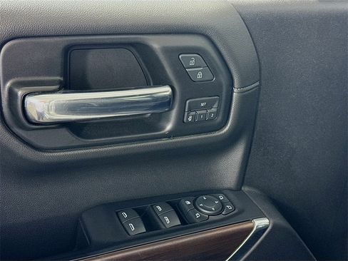 Used 2019 GMC Sierra 1500 SLT w/ SLT Premium Package image 11