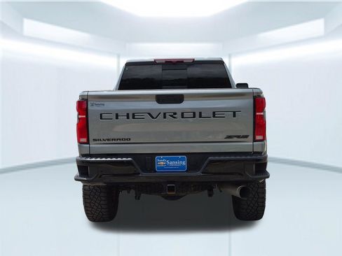 Used 2024 Chevrolet Silverado 2500 ZR2 w/ LPO, Dark Essentials Package AWD/4WD image 5
