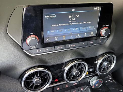 Certified 2025 Nissan Sentra S FWD image 18