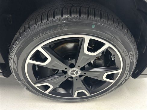 Used 2020 Mercedes-Benz GLA 250 4MATIC image 15