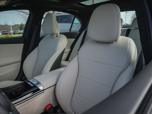 New 2026 Mercedes-Benz C 300 4MATIC Sedan image 12