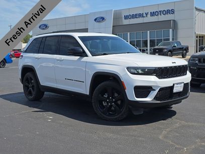 Used 2023 Jeep Grand Cherokee Altitude