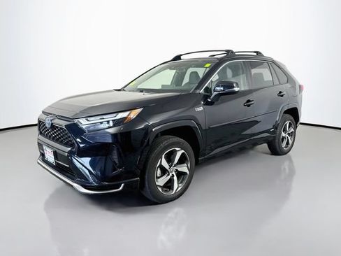 Used 2024 Toyota RAV4 SE w/ Weather & Moonroof Package AWD/4WD image 2