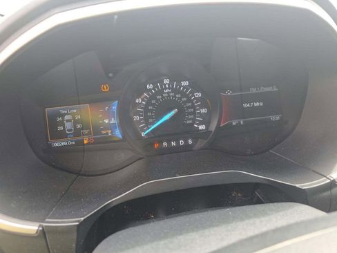 Used 2020 Ford Edge SEL image 3