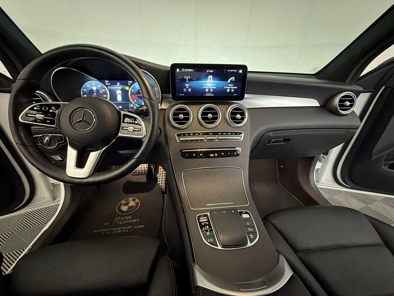 Used 2021 Mercedes-Benz GLC 300 4MATIC image 12