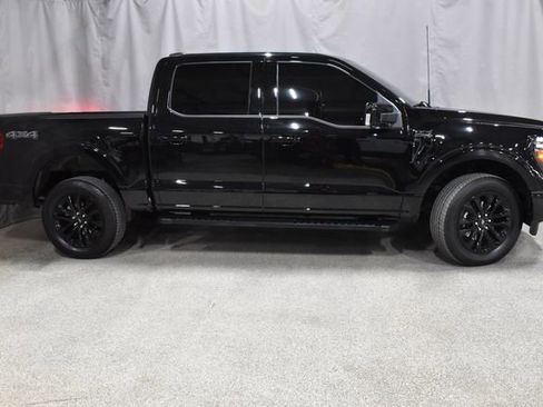 Used 2025 Ford F150 Lariat image 2