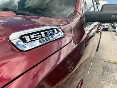 Used 2025 RAM 1500 Big Horn AWD/4WD image 16