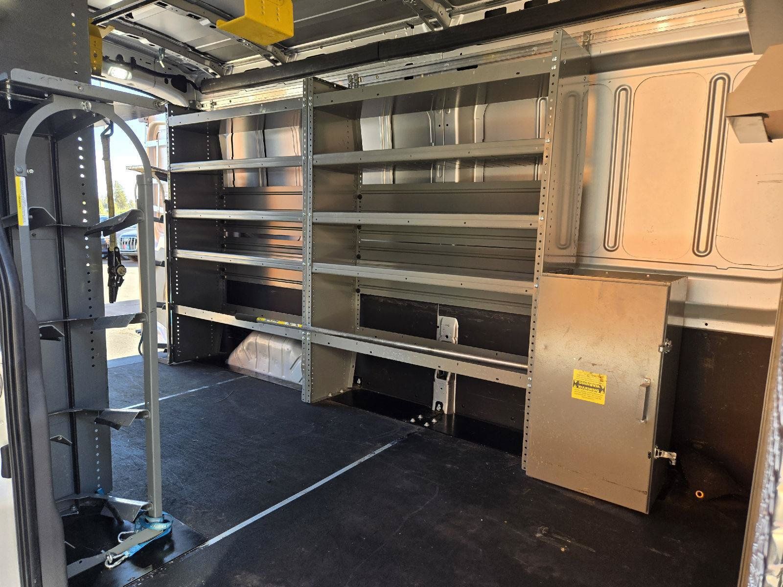 Used 2022 Ford E-Transit Medium Roof w/ Parcel Delivery Package RWD image 19