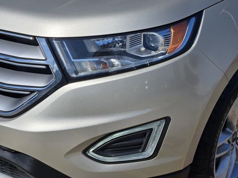 Certified 2017 Ford Edge SEL w/ Equipment Group 201A image 6