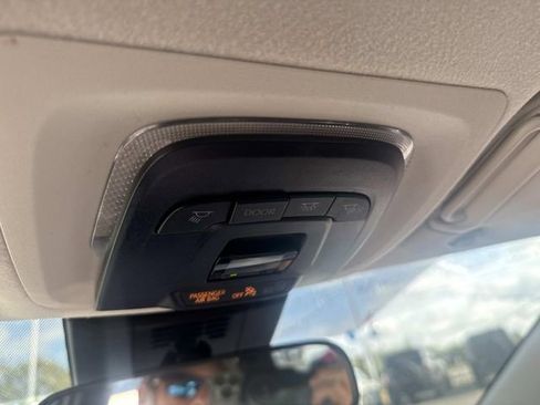 Used 2023 Toyota Corolla LE image 25