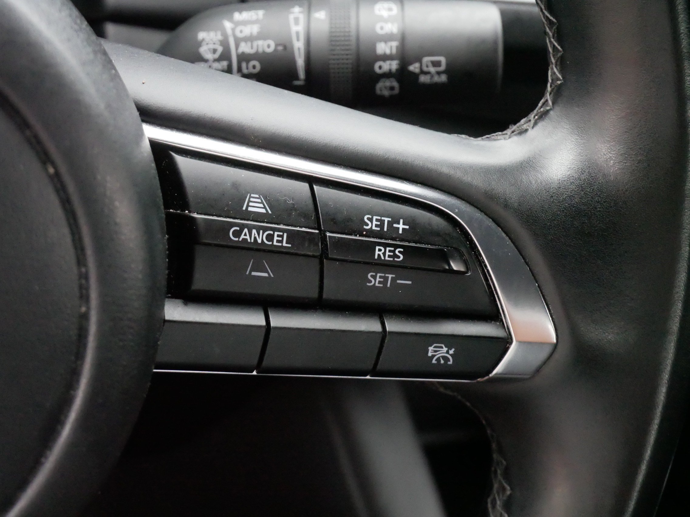 Used 2024 MAZDA MAZDA3 s FWD image 26