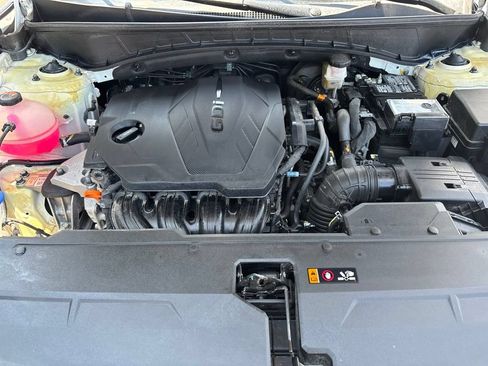 Certified 2024 Hyundai Tucson SEL AWD/4WD image 11
