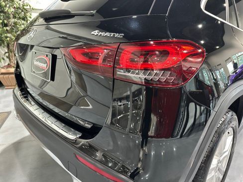 Used 2021 Mercedes-Benz GLA 250 4MATIC image 34