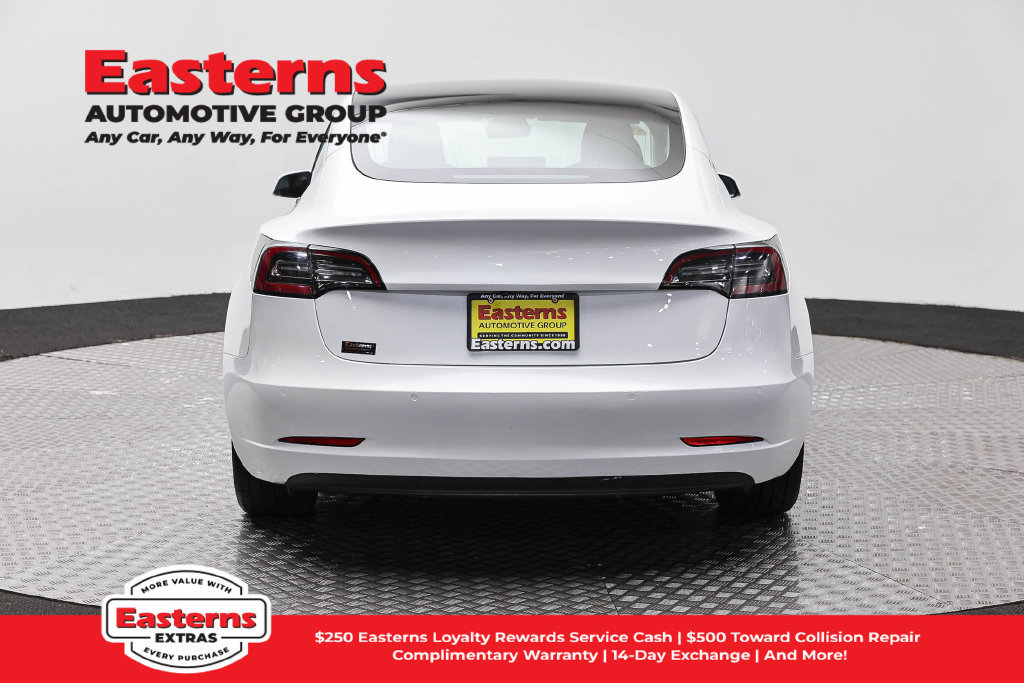 Used 2020 Tesla Model 3 Standard Range Plus RWD image 6