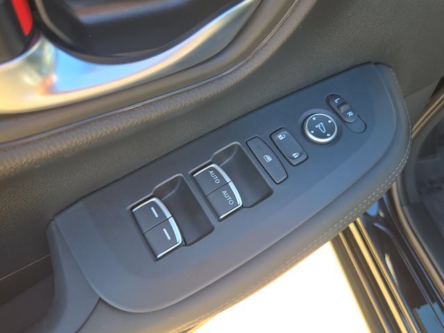 Certified 2025 Honda HR-V EX-L image 14