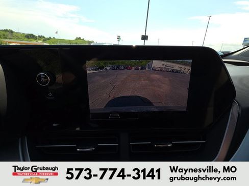 New 2026 Chevrolet Trax LS w/ LS Convenience Package FWD image 22