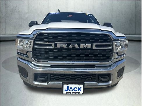 Used 2022 RAM 2500 Big Horn AWD/4WD image 11