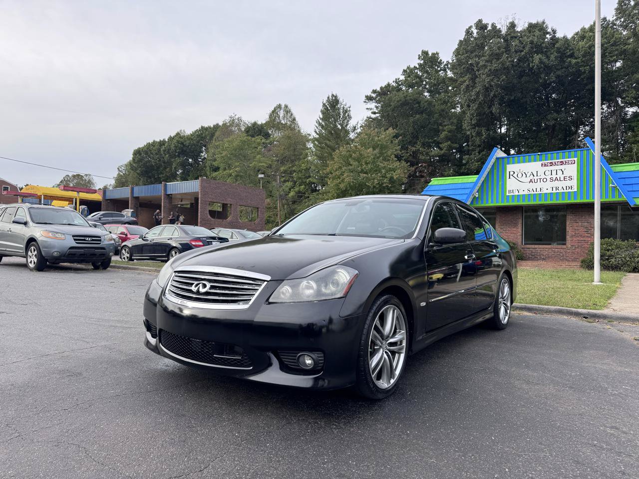 Used 2009 INFINITI M35 w/ Technology Pkg RWD image 1
