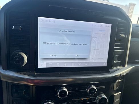 Used 2022 Ford F150 Lariat w/ FX4 Off-Road Package AWD/4WD image 14