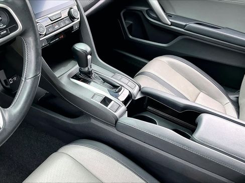 Used 2018 Honda Civic EX-L image 14