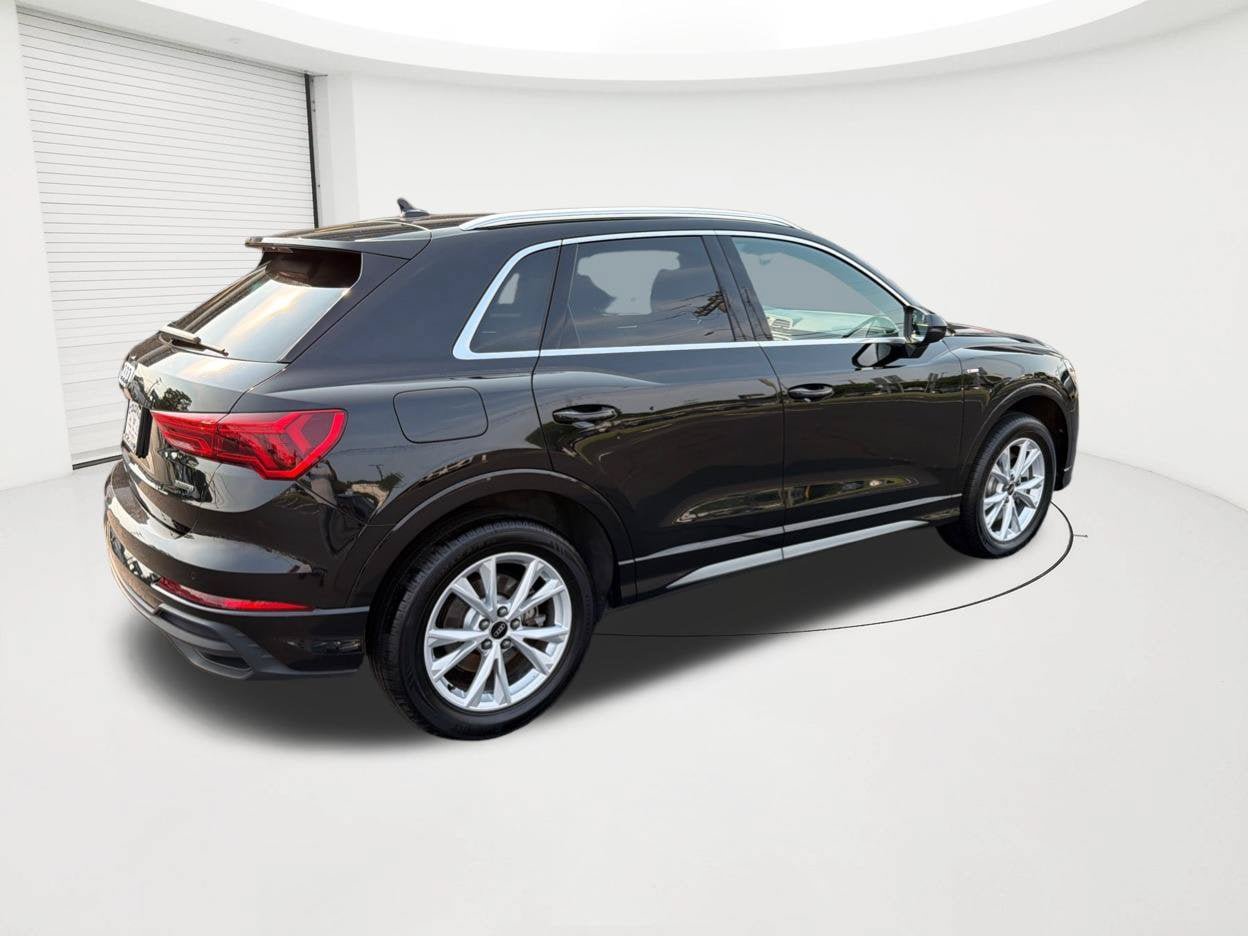 Used 2025 Audi Q3 2.0T Premium AWD/4WD image 5
