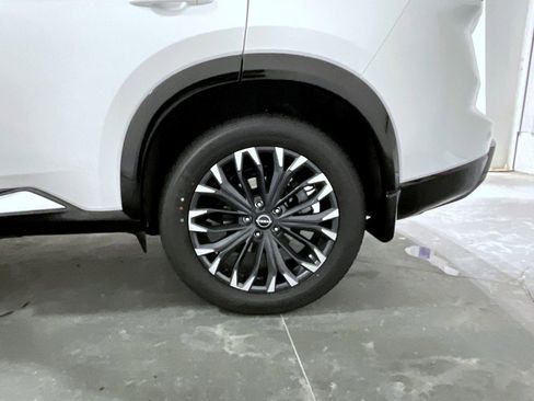 New 2026 Nissan Rogue Platinum AWD/4WD image 23