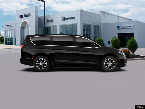 New 2026 Chrysler Pacifica Select image 10