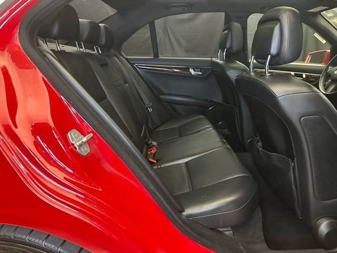 Used 2010 Mercedes-Benz C 300 4MATIC Sedan image 18