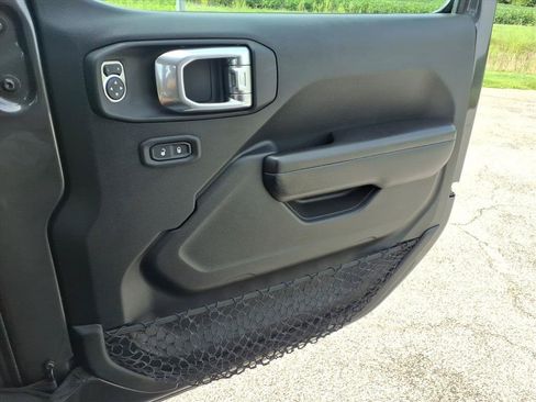 Used 2021 Jeep Wrangler Unlimited Sport w/ Cold Weather Group AWD/4WD image 21