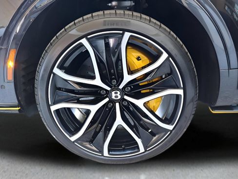 New 2026 Bentley Bentayga Speed AWD/4WD image 6