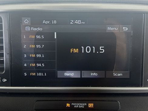 Used 2020 Kia Sportage LX image 19