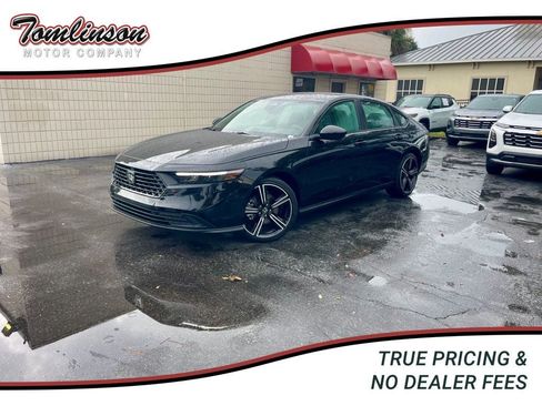 Used 2026 Honda Accord Sport image 1