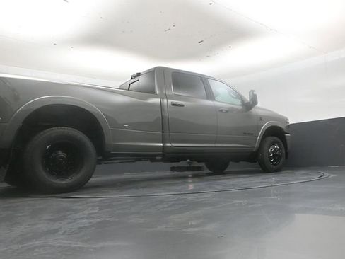 New 2026 RAM 3500 Limited AWD/4WD image 39