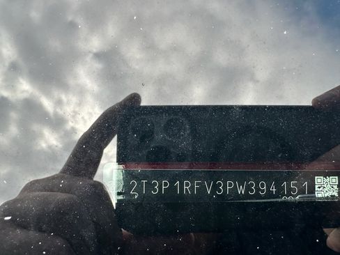 Used 2023 Toyota RAV4 XLE w/ XLE Grade Weather Package image 28