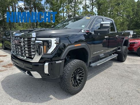 Used 2024 GMC Sierra 2500 Denali w/ Denali Reserve Package AWD/4WD image 1