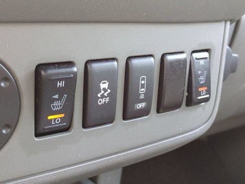 Used 2016 Nissan Frontier SV w/ SV Value Truck Package RWD image 21