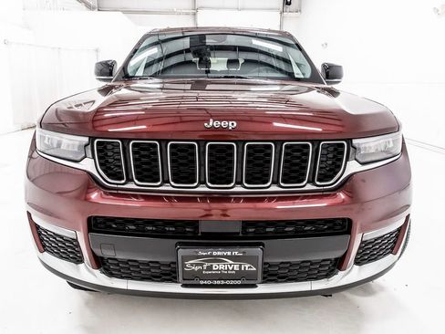 Used 2021 Jeep Grand Cherokee L Limited AWD/4WD image 10