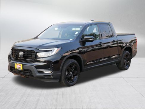 Used 2023 Honda Ridgeline Black Edition image 3