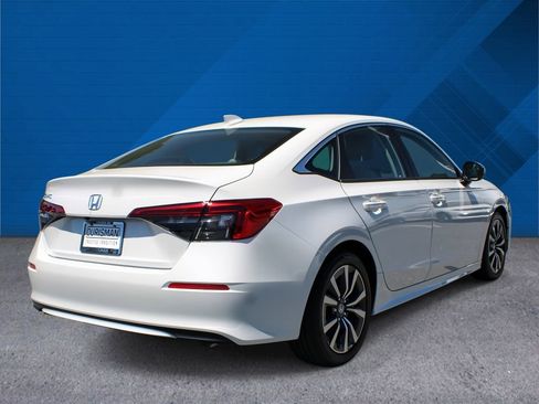 Certified 2024 Honda Civic EX image 9