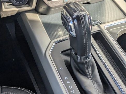 Used 2018 Ford F150 Lariat w/ Equipment Group 502A Luxury image 17