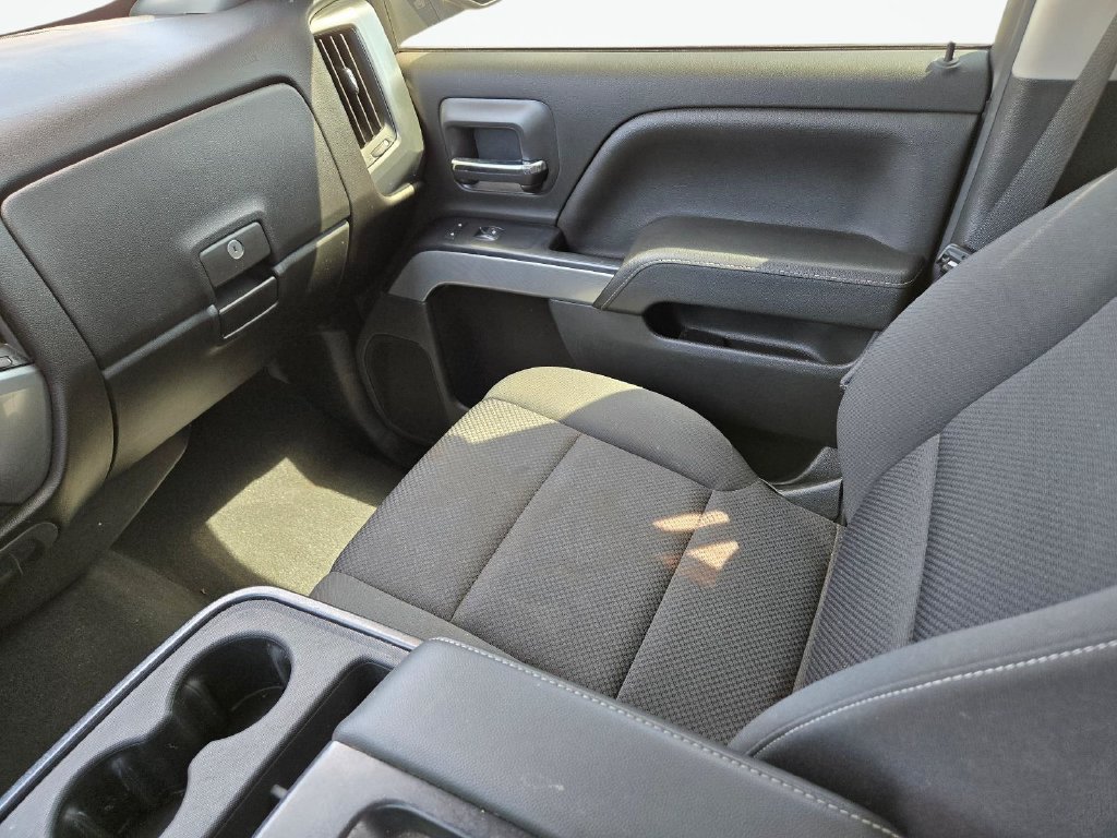 Used 2018 Chevrolet Silverado 1500 LT w/ All Star Edition AWD/4WD image 17