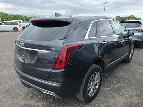 Used 2023 Cadillac XT5 Premium Luxury w/ Technology Package AWD/4WD image 3