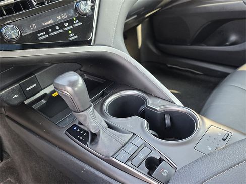 Used 2023 Toyota Camry XSE image 19